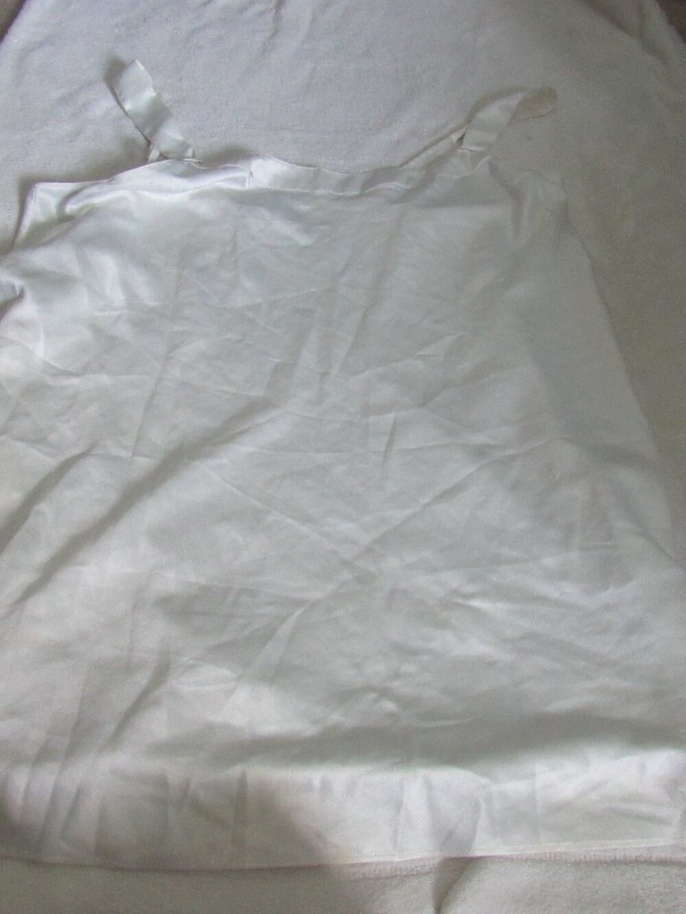 Cabernet White Nighty Size XL USED